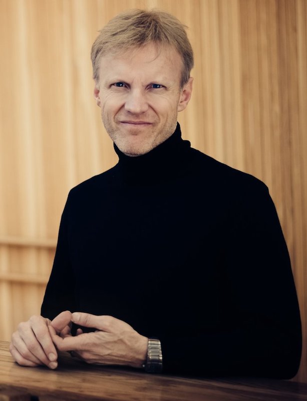 Įspūdingas norvegų pianisto H. Gimse rečitalis ,,Dialogai su Čiurlioniu” Vilniuje